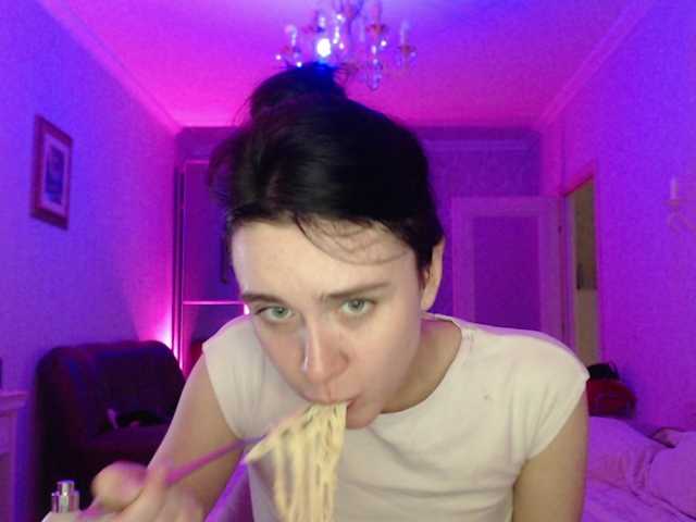 pizzahubb live cam on BongaCams