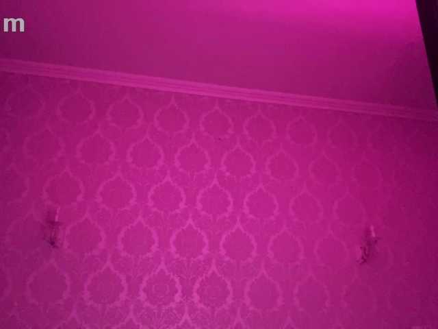 pizzahubb live cam on BongaCams