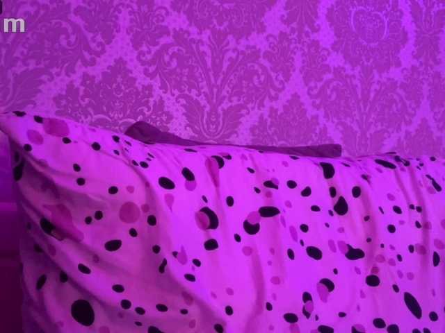 pizzahubb live cam on BongaCams