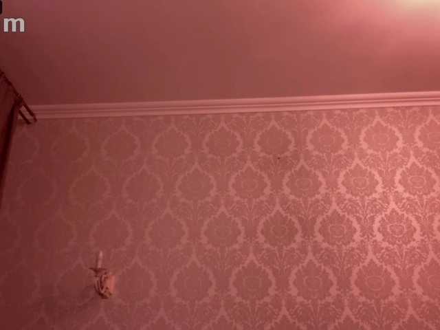 pizzahubb live cam on BongaCams
