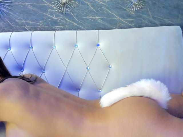 Maya-Lisa live cam on BongaCams