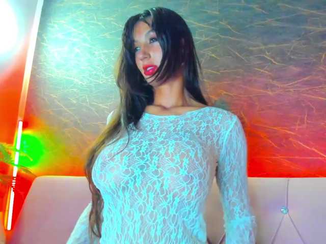 Maya_Lisa live cam preview