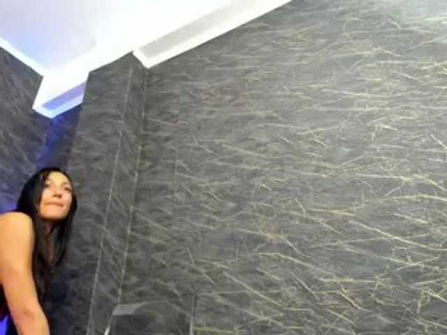 Maya-Lisa live cam on BongaCams