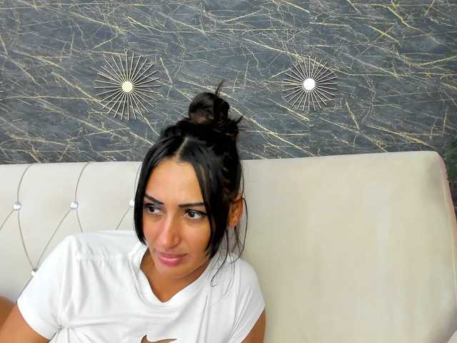 Maya-Lisa live cam on BongaCams