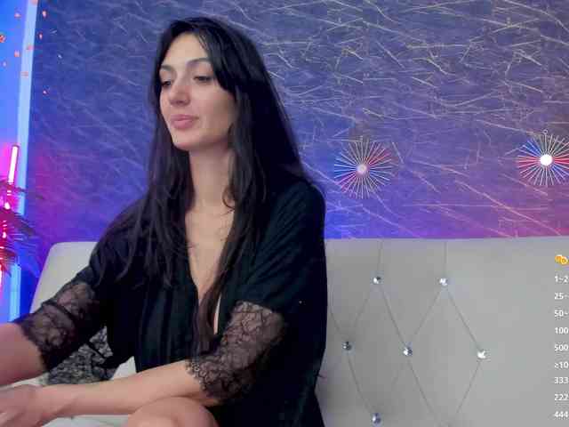 Maya_Lisa webcam