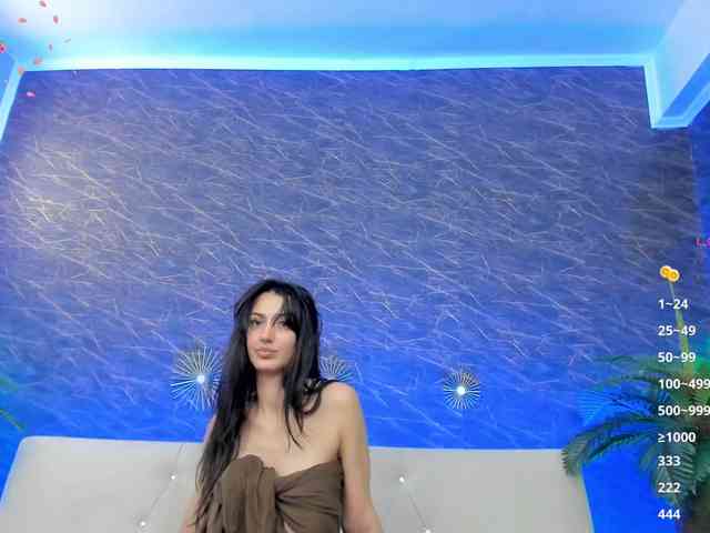 Maya_Lisa webcam