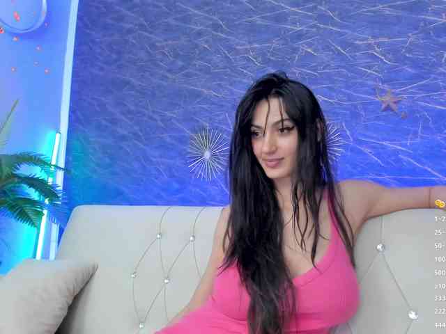 Maya_Lisa webcam