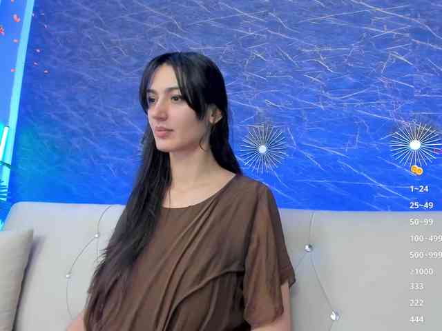 Maya_Lisa webcam