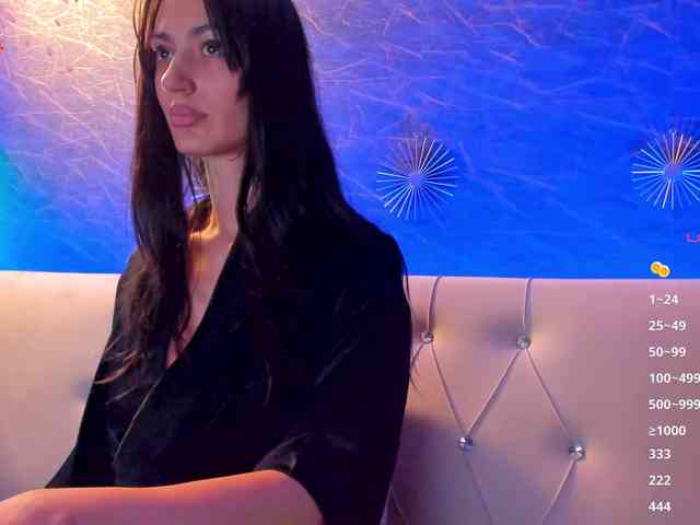 Maya_Lisa webcam