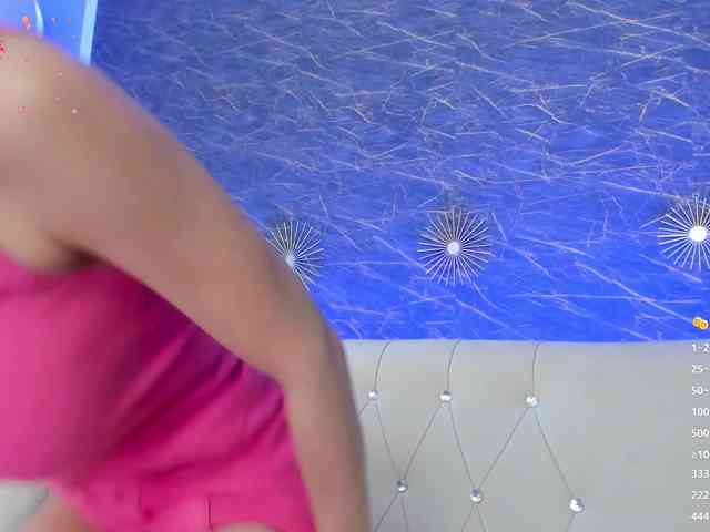Maya_Lisa webcam