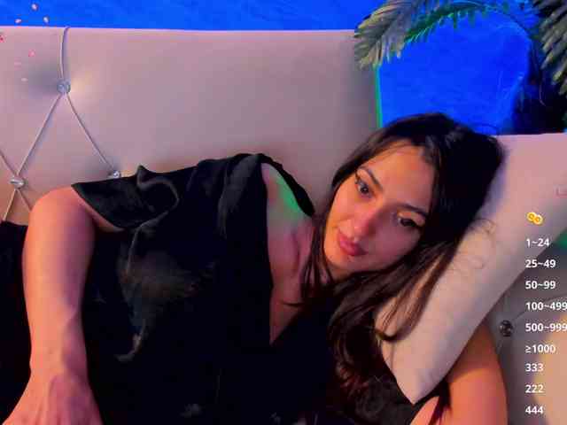 Maya_Lisa webcam