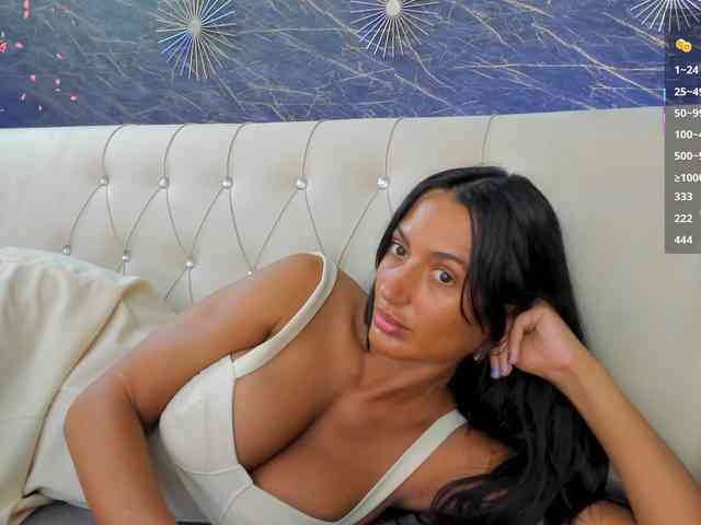 Maya_Lisa webcam