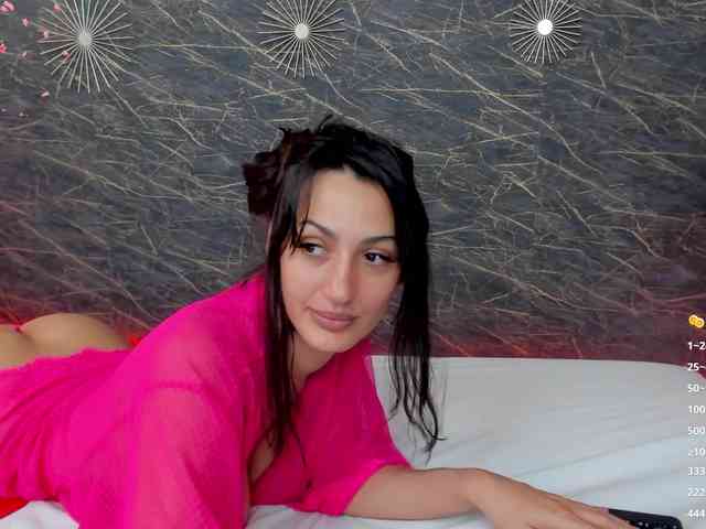 Maya_Lisa webcam