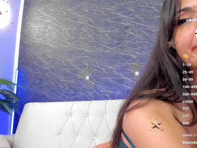 Maya_Lisa webcam