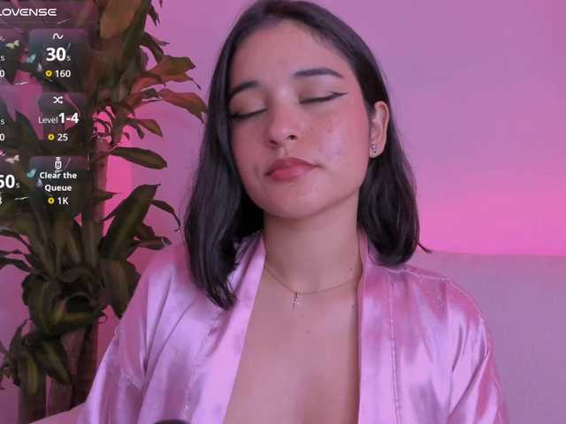 SophieeJacobs live cam on BongaCams