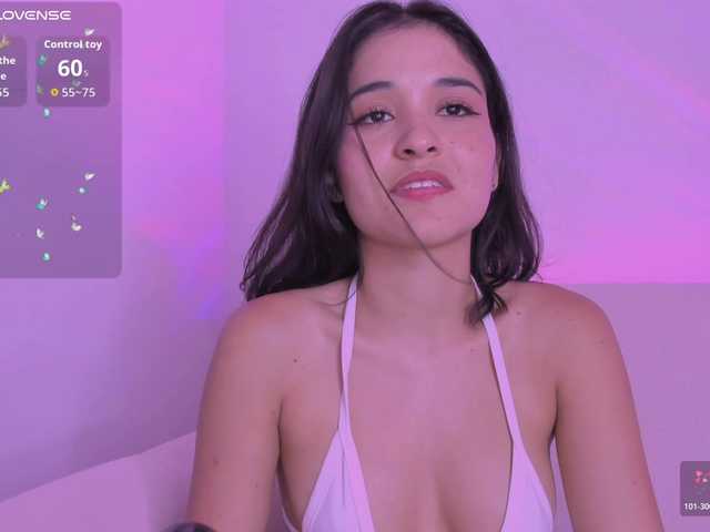 SophieeJacobs live cam on BongaCams