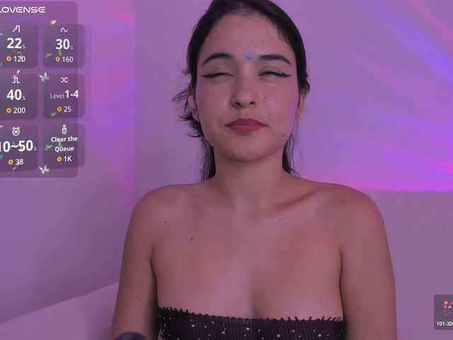SophieeJacobs live cam on BongaCams