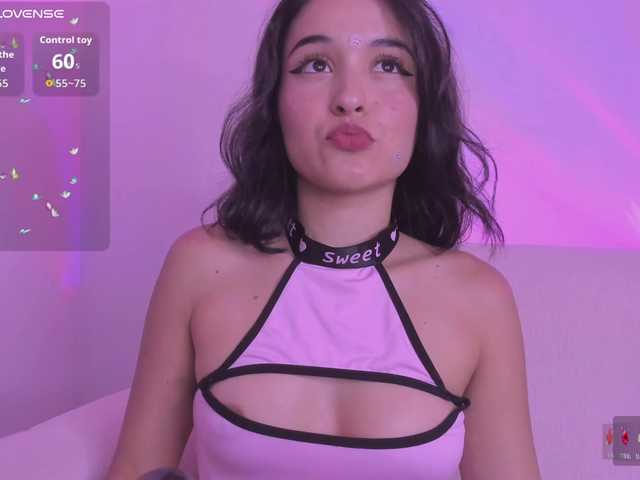 SophieeJacobs live cam on BongaCams