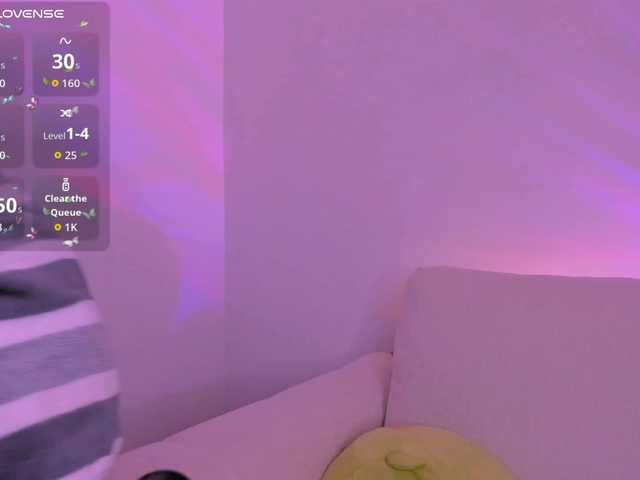 SophieeJacobs live cam on BongaCams