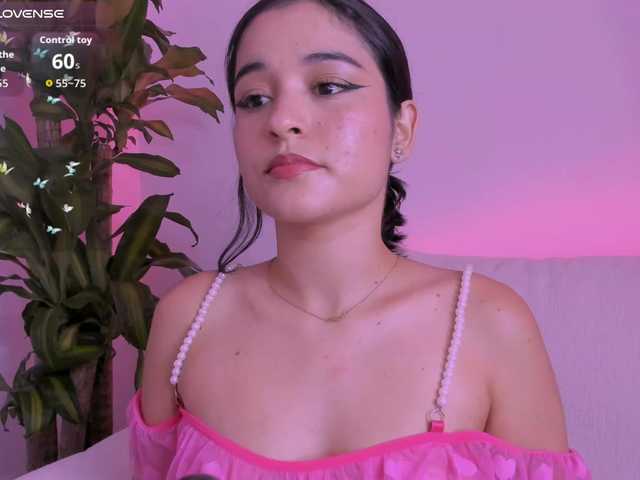SophieeJacobs live cam on BongaCams