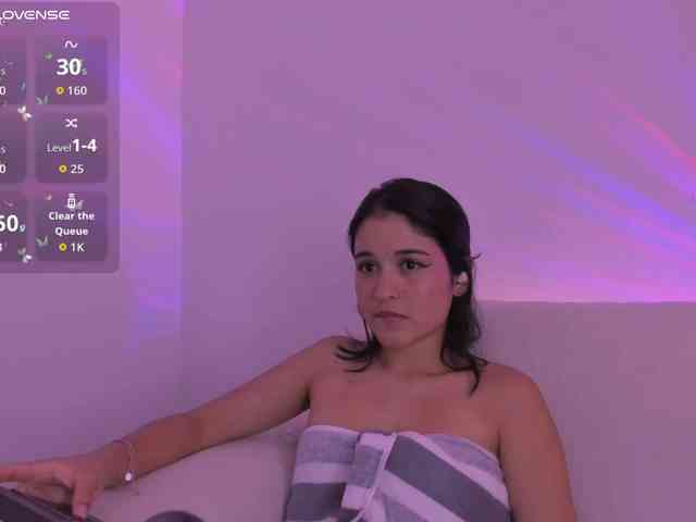 SophieeJacobs webcam