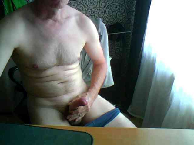 Aleksis1111 Live Webcam on BongaCams