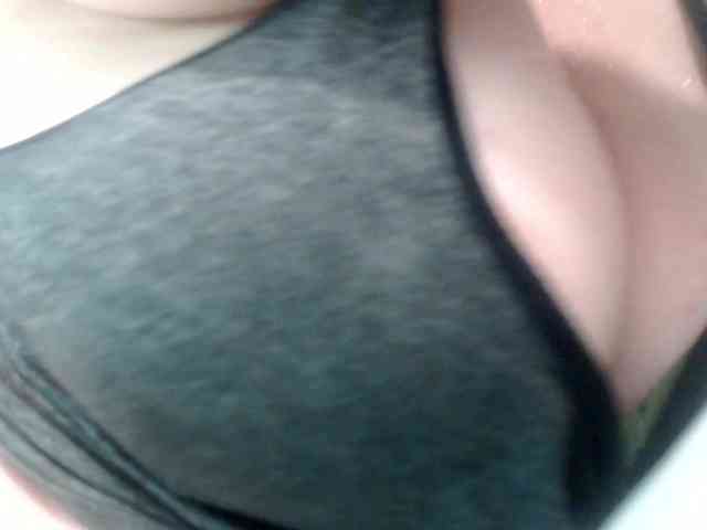 MaryMichelle1 webcam