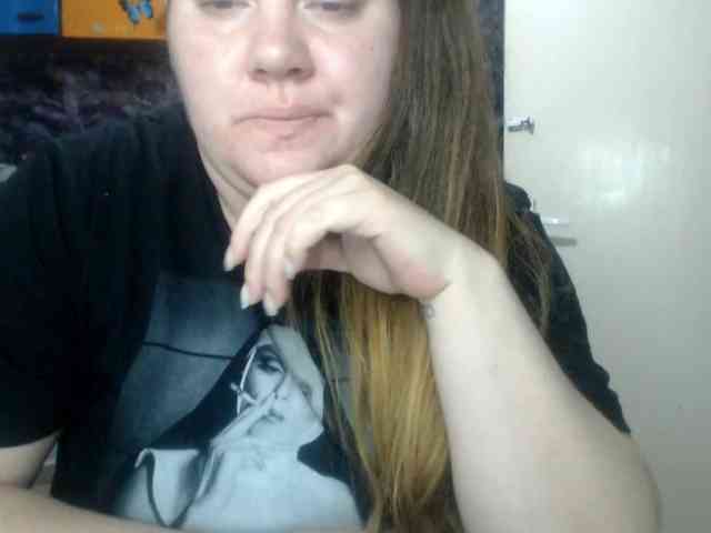 MaryMichelle1 webcam