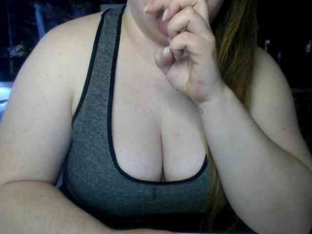 MaryMichelle1 webcam