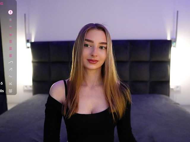 DiamondLily live cam on BongaCams