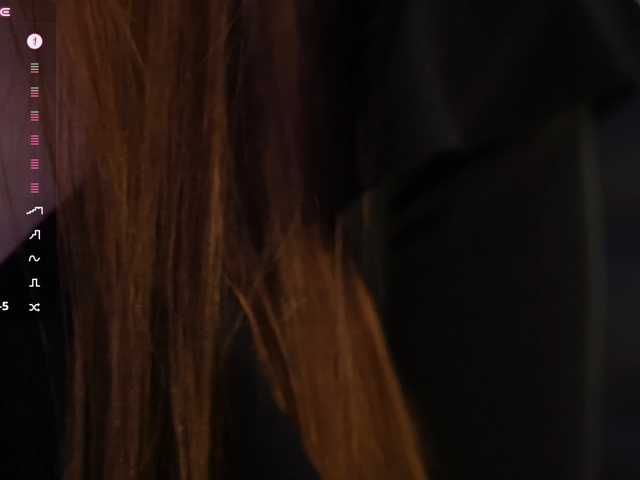 DiamondLily live cam on BongaCams