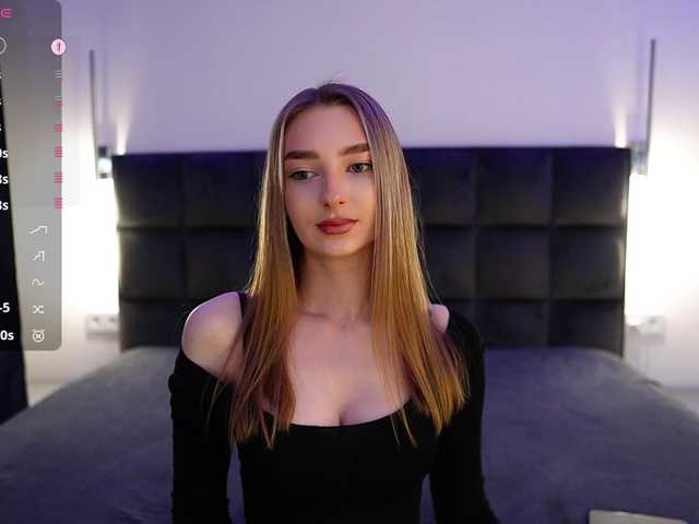 GoldieXXX