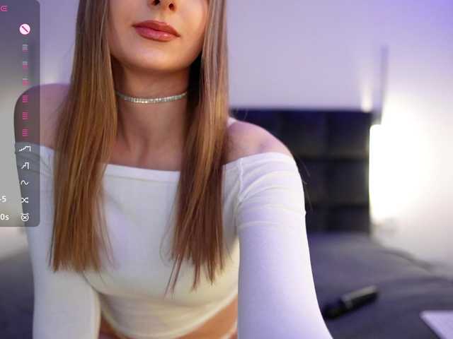 diamondlily live sex show