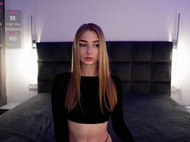 DiamondLily live cam on BongaCams