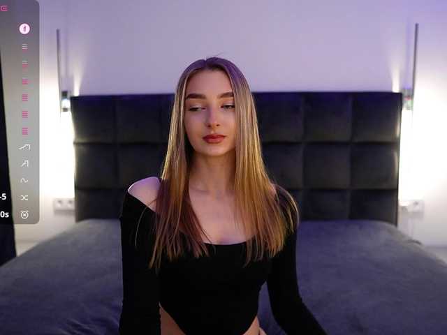 DiamondLily live cam on BongaCams