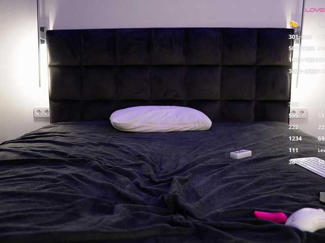 DiamondLily live cam on BongaCams
