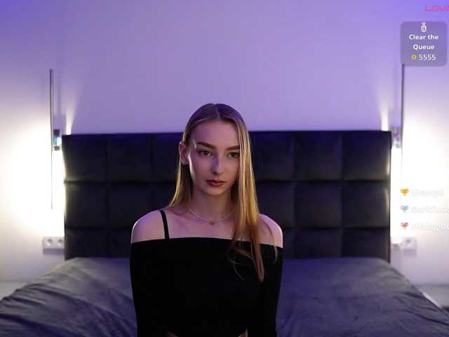 DiamondLily live cam on BongaCams