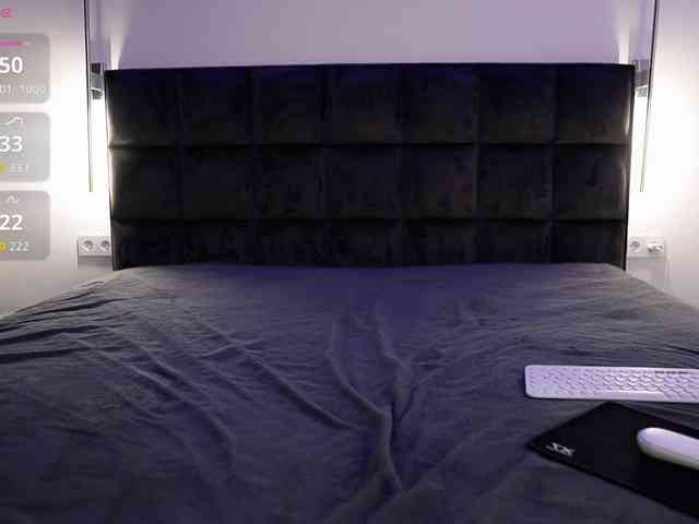 GoldieXXX webcam