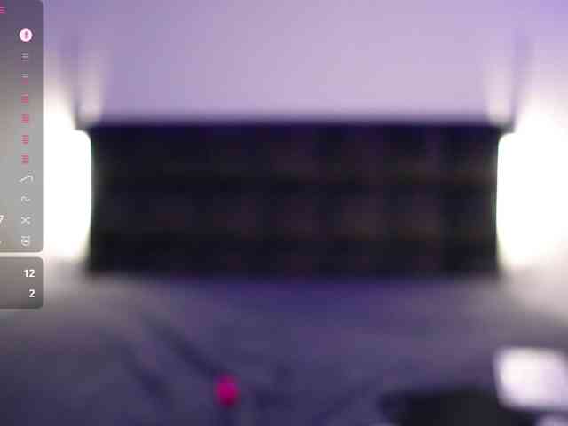 GoldieXXX webcam