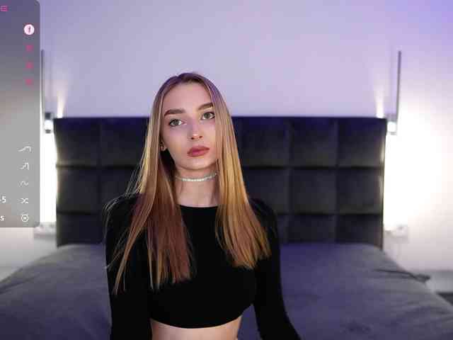 DiamondLily Sex Cam Show