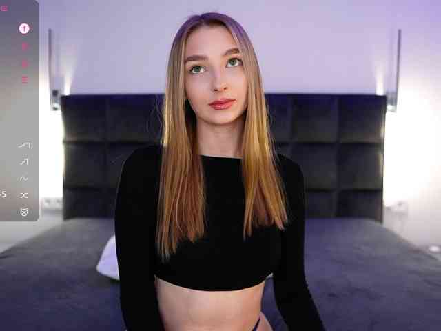 GoldieXXX