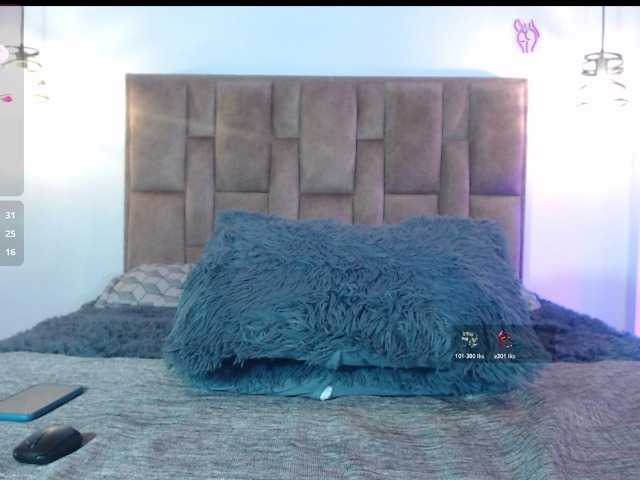 alejhandramora live webcam show