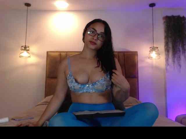 alejhandramora webcam