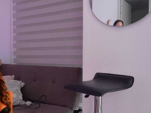 Anah10 live webcam show