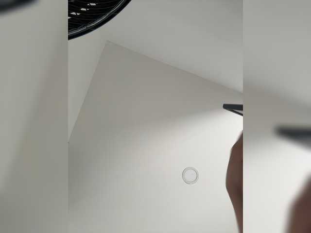 Anhika live webcam show