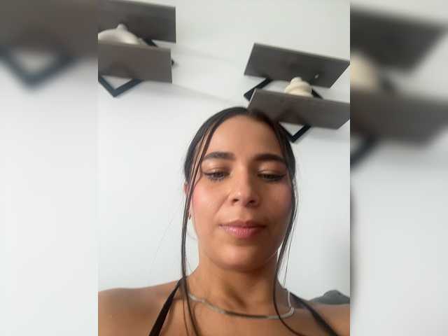 Anah10 live cam on BongaCams
