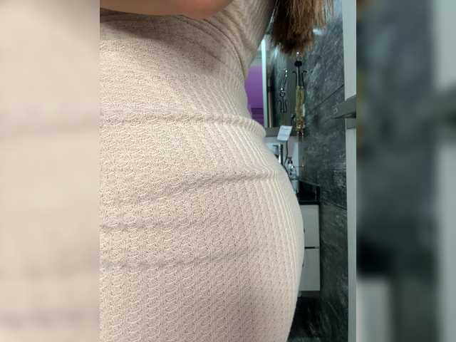 Anhika live webcam show