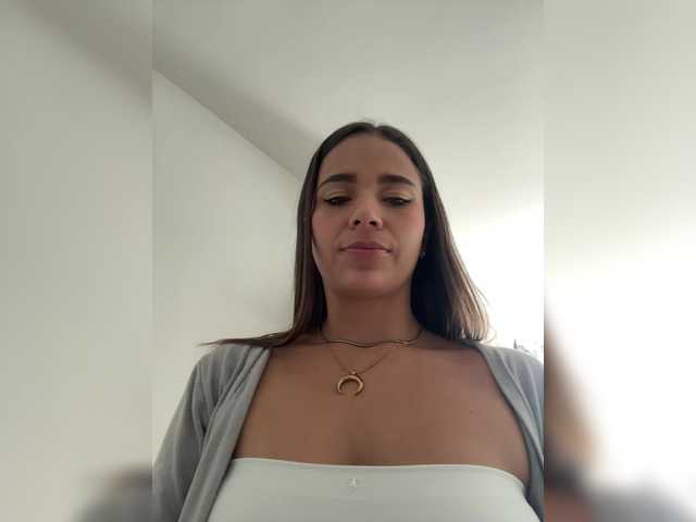 Anah10 live webcam show