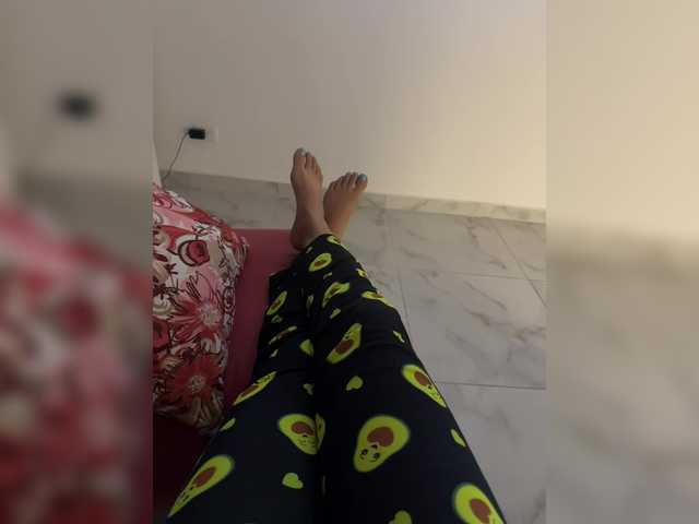 Anhika live webcam show