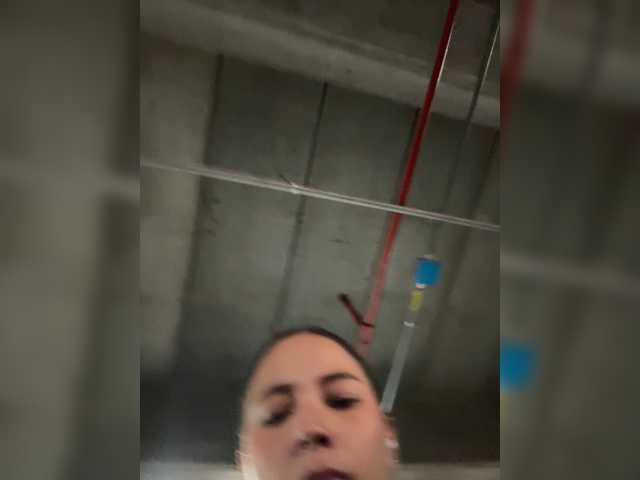 Anah10 live cam on BongaCams